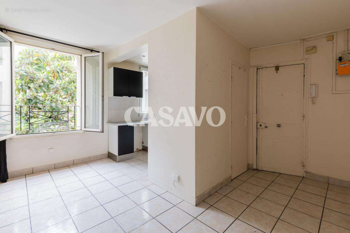 Appartement à PARIS-18E