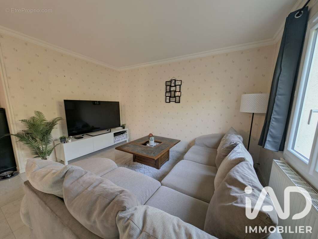 Photo 4