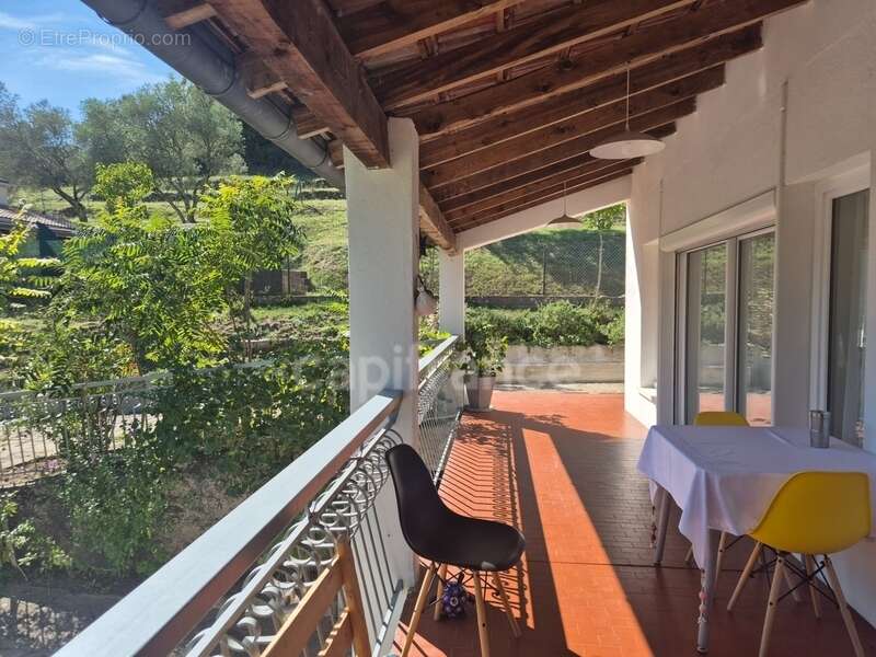 Maison à SAINT-AMBROIX