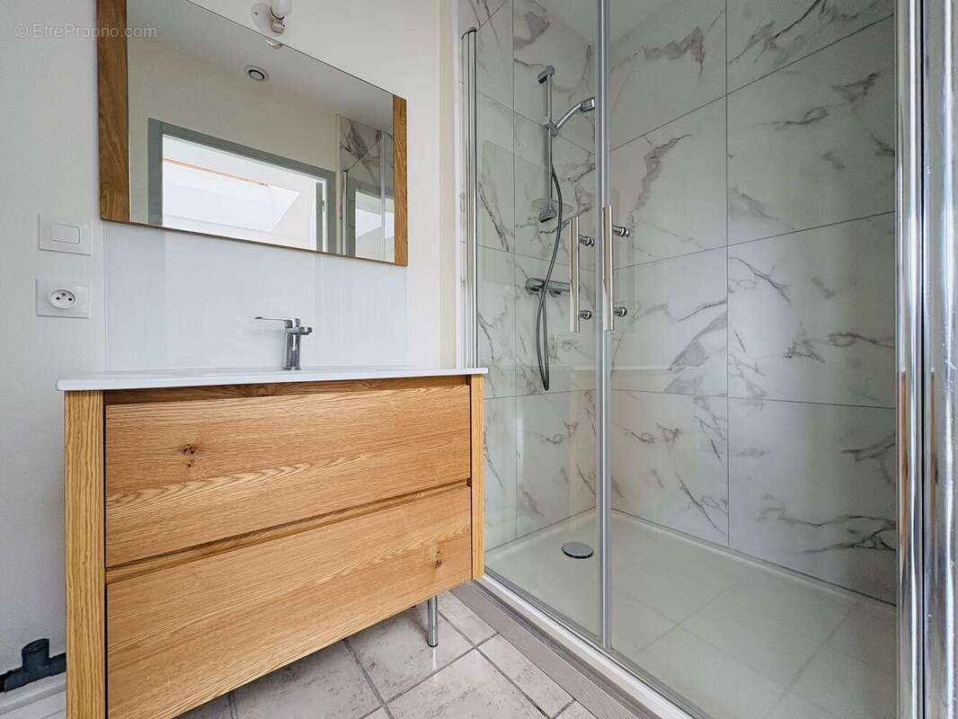 Maison 197 m² à Le Poinconnet  - photo 7