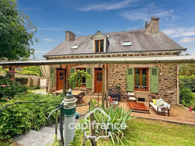 Maison à ROHAN