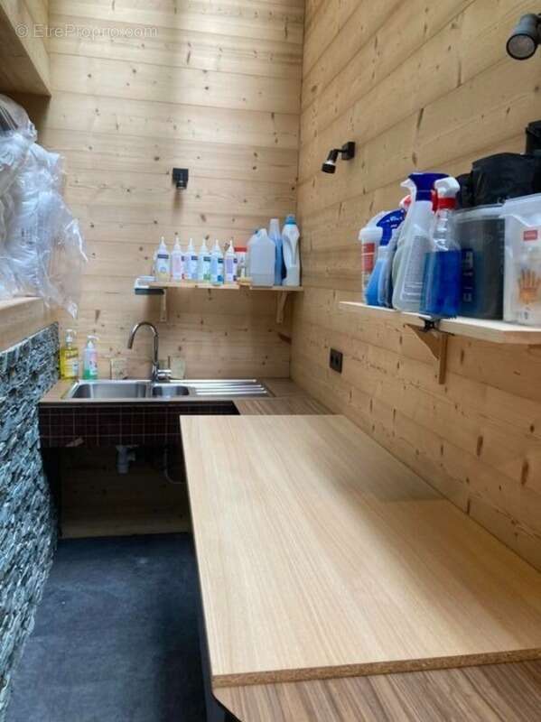 Commerce à SAINT-GERVAIS-LES-BAINS