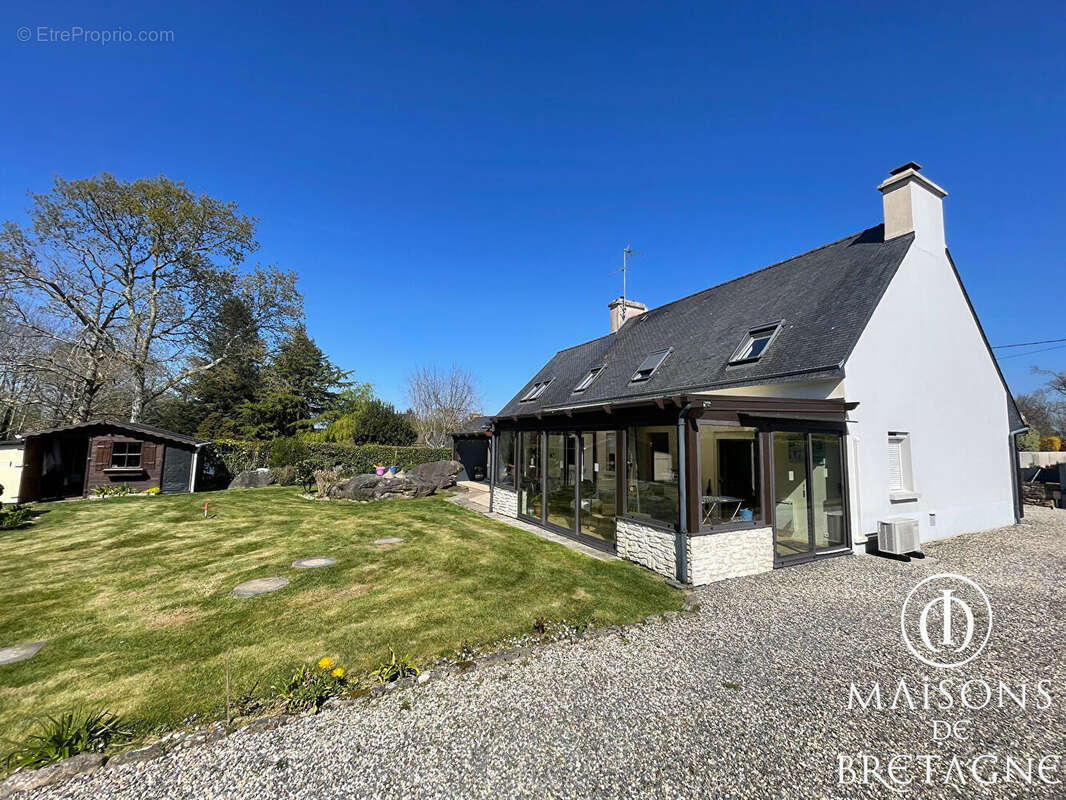 Maison à RIEC-SUR-BELON