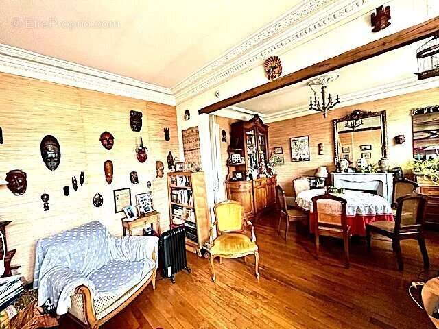 Appartement à LE PERREUX-SUR-MARNE