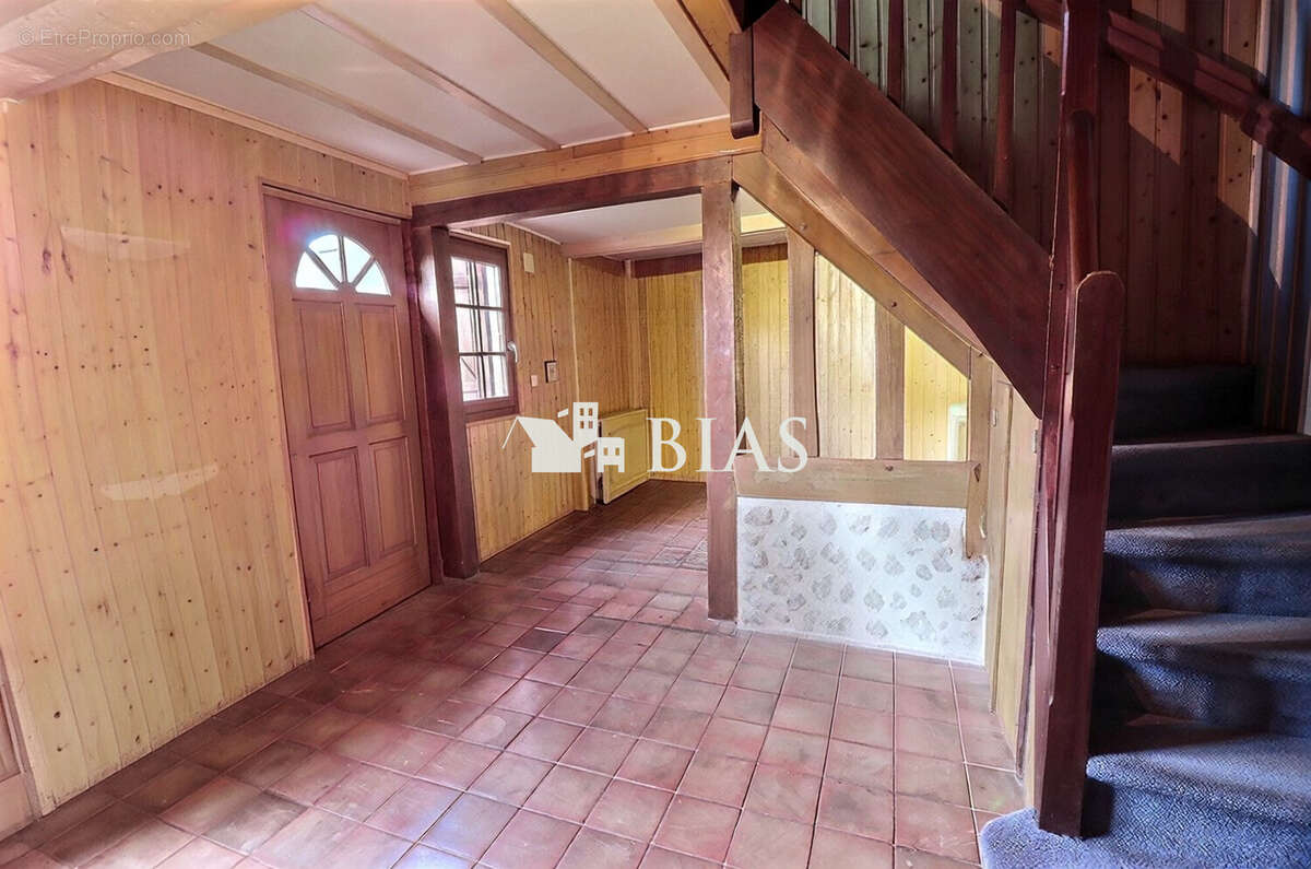 Maison 110 m² à Pont-L'eveque  - photo 7