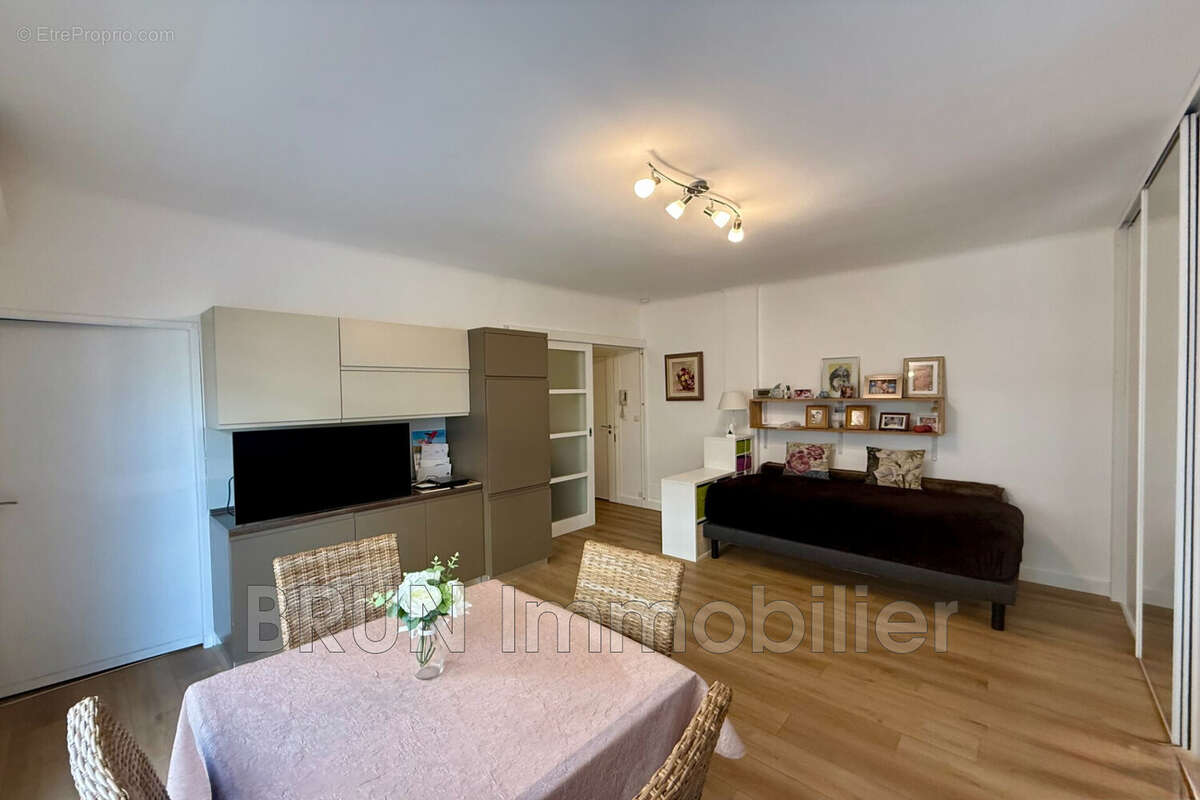 Appartement à ANTIBES