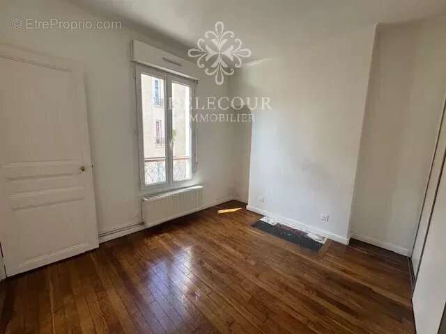 Appartement à MONTROUGE