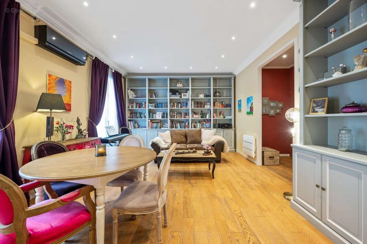 Appartement à BEAUSOLEIL