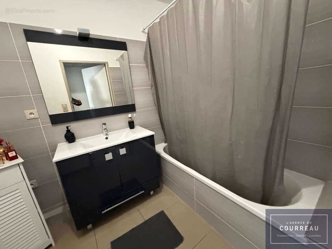 Appartement à JUVIGNAC