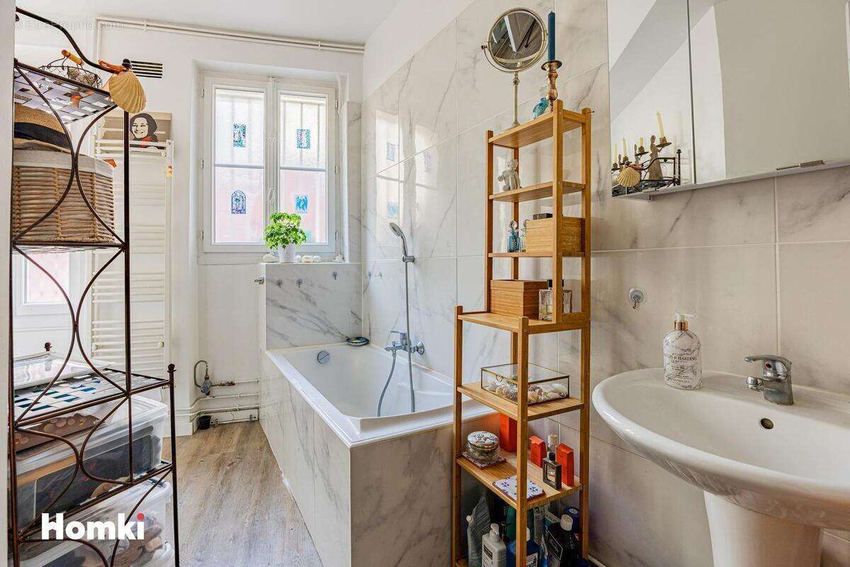 Appartement à PARIS-4E