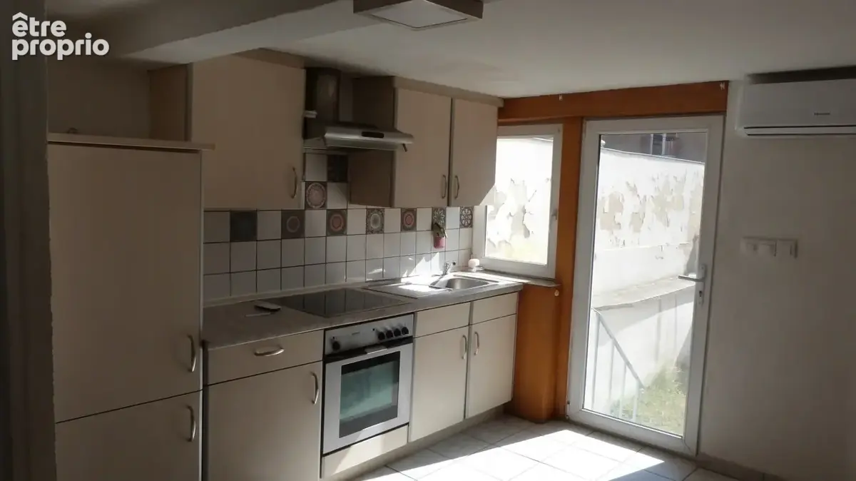 Maison à PUTTELANGE-AUX-LACS