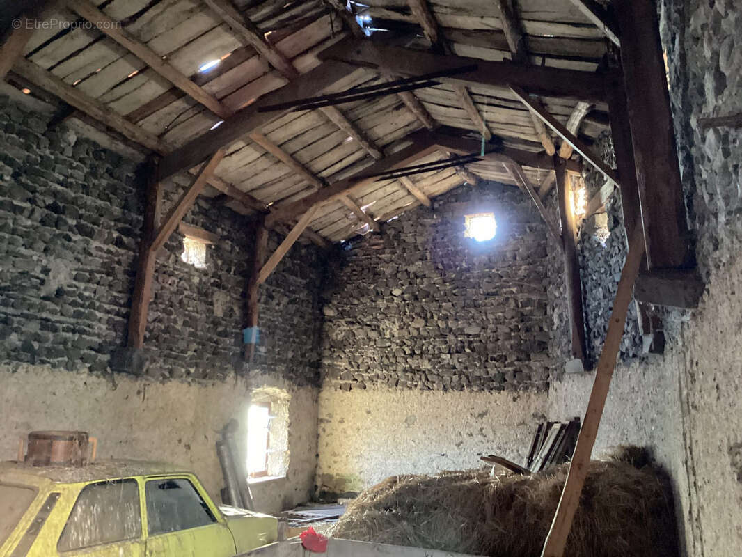 Ferme avec dépendances A RENOVER - sur terrain d'env 1200 m2 - photo 23