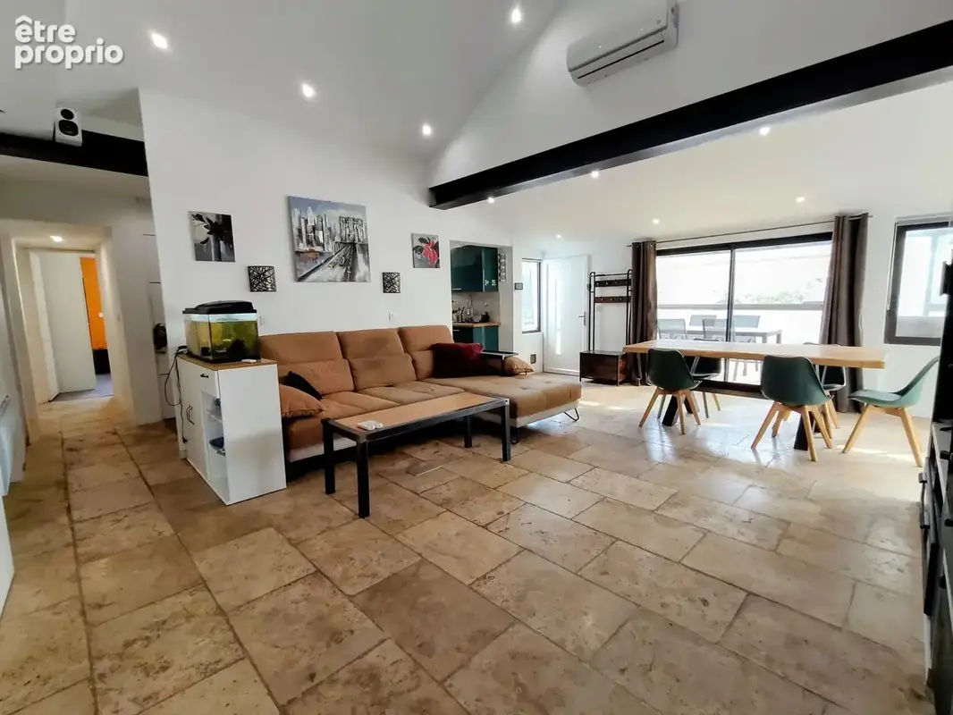 Villa de plain-pied T5 de 96 m² - Piscine - Garage - Jardin - Port-de-Bouc - photo 12