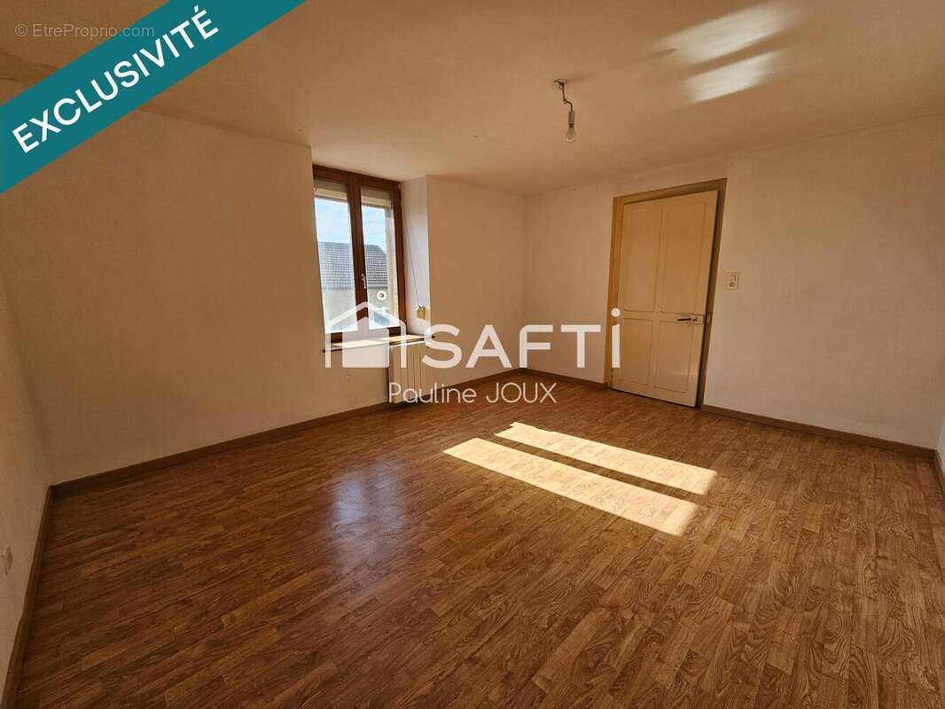 Photo 4 - Maison à MADONNE-ET-LAMEREY