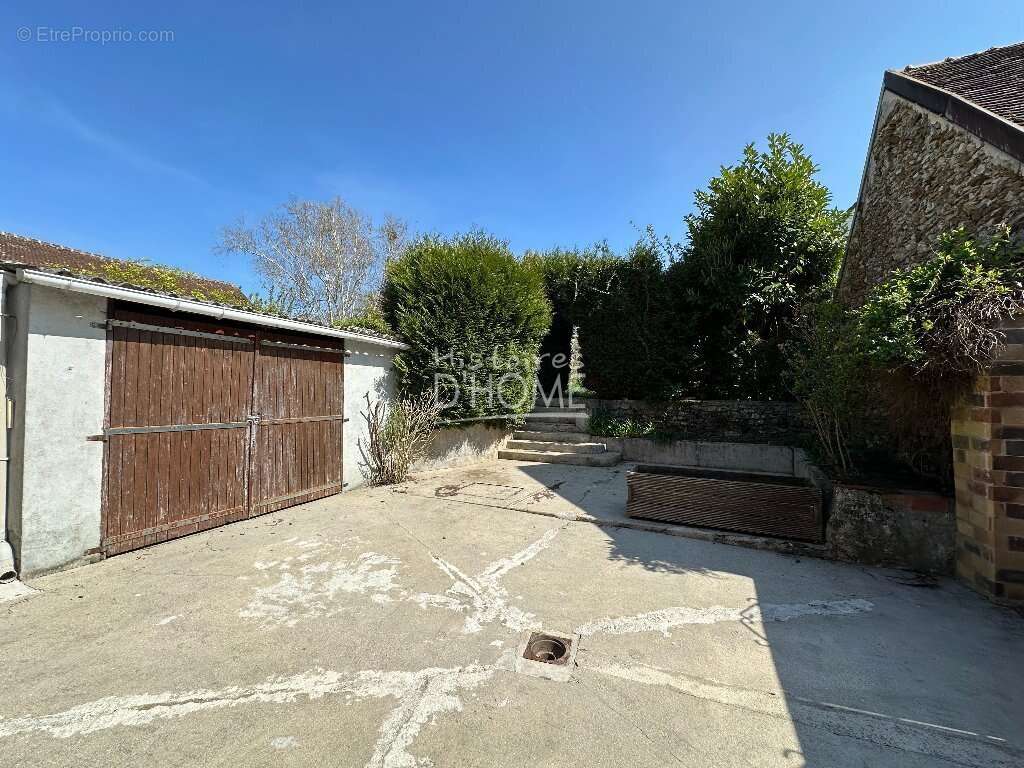 Maison à LA FERTE-GAUCHER