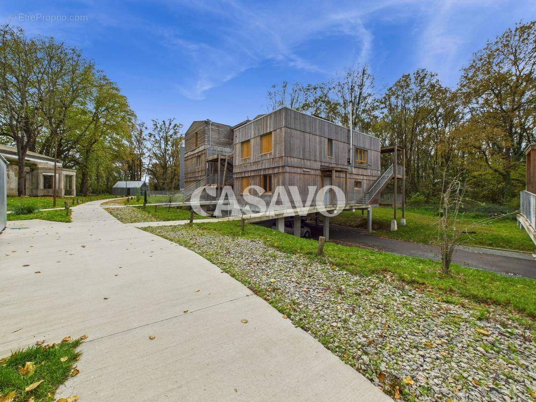 Appartement à AMBARES-ET-LAGRAVE