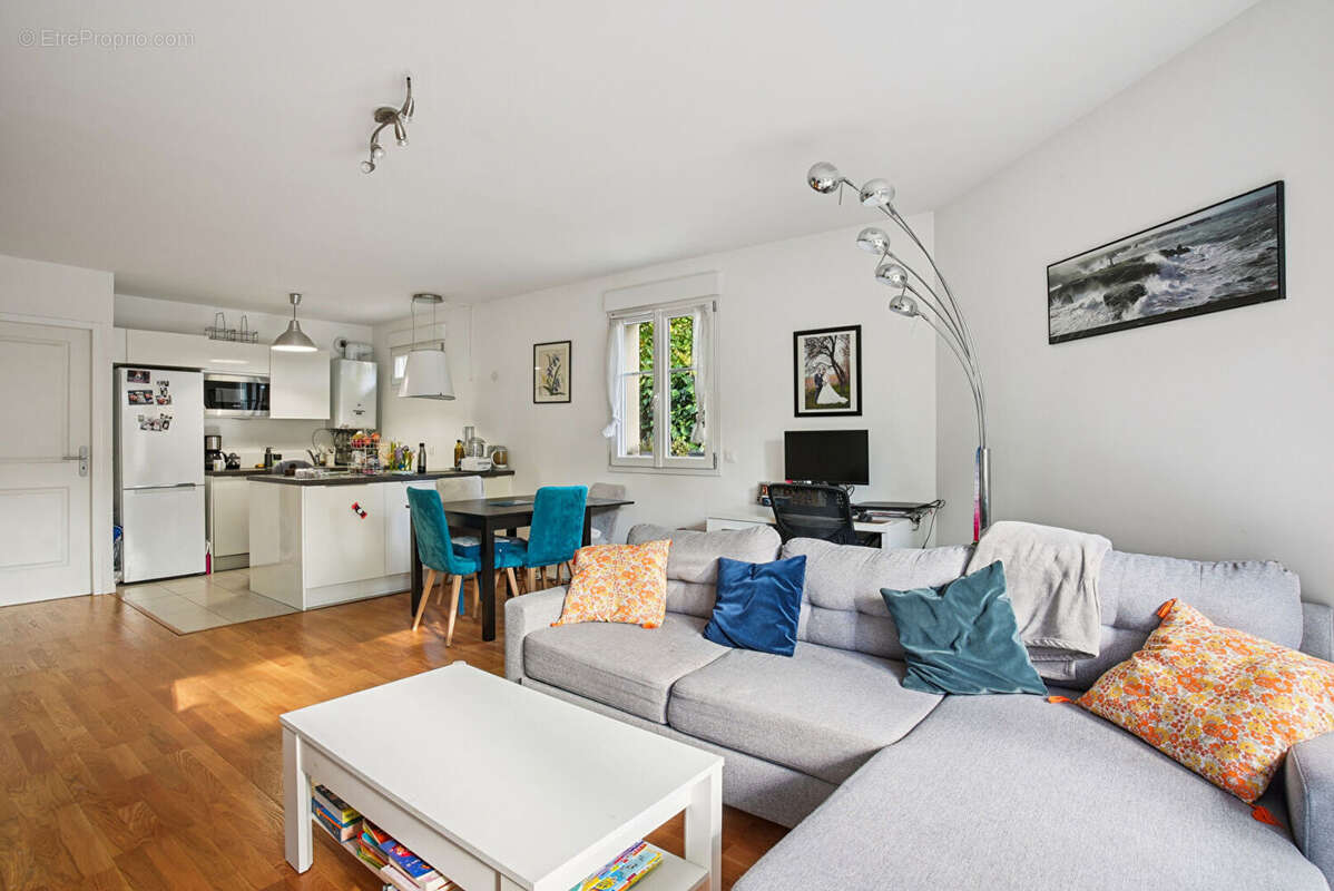 Appartement à NANTERRE