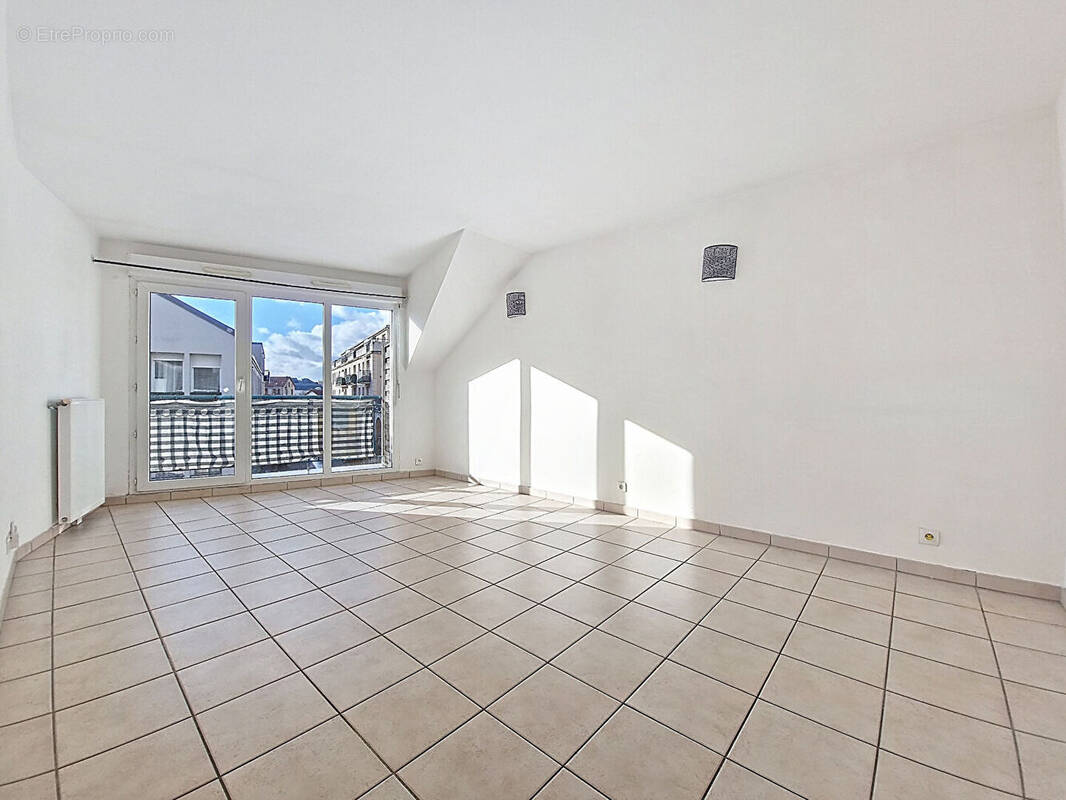 Appartement à LIMEIL-BREVANNES