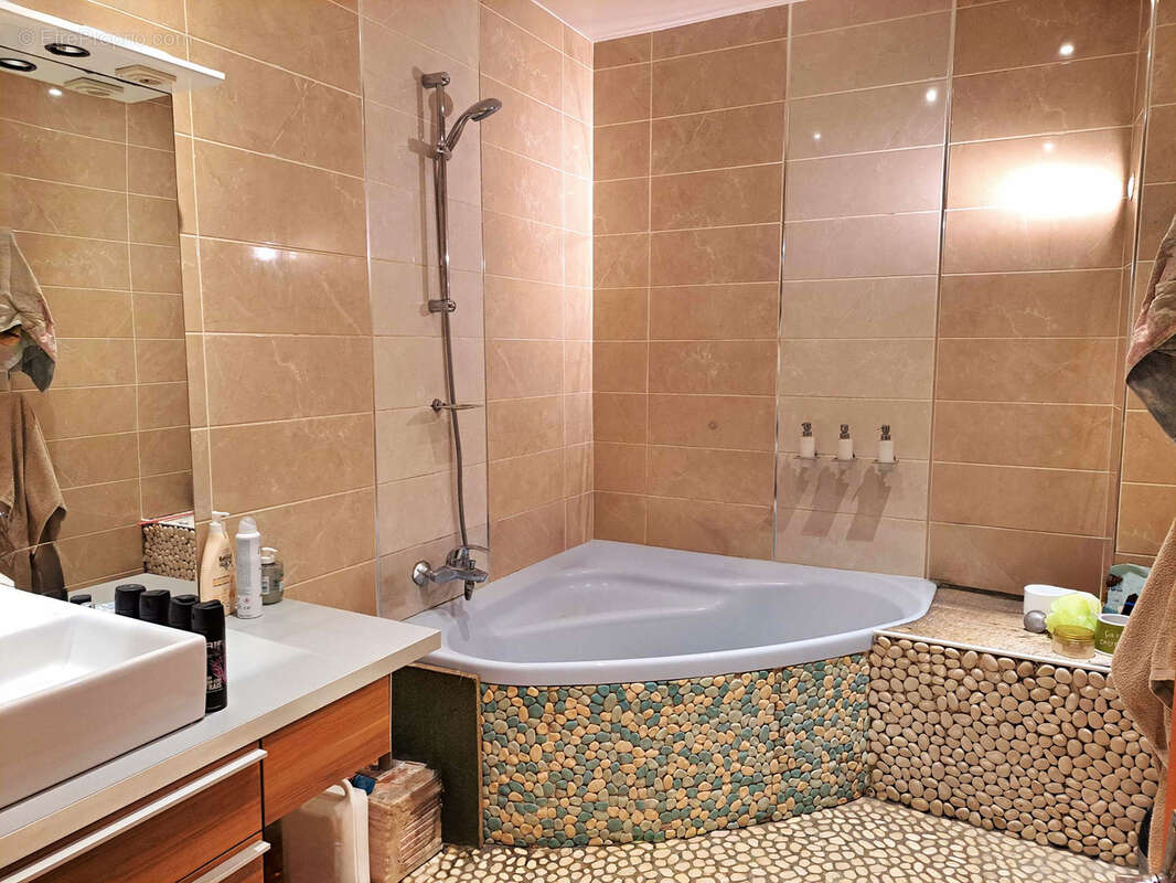 Maison à SAINT-CALAIS