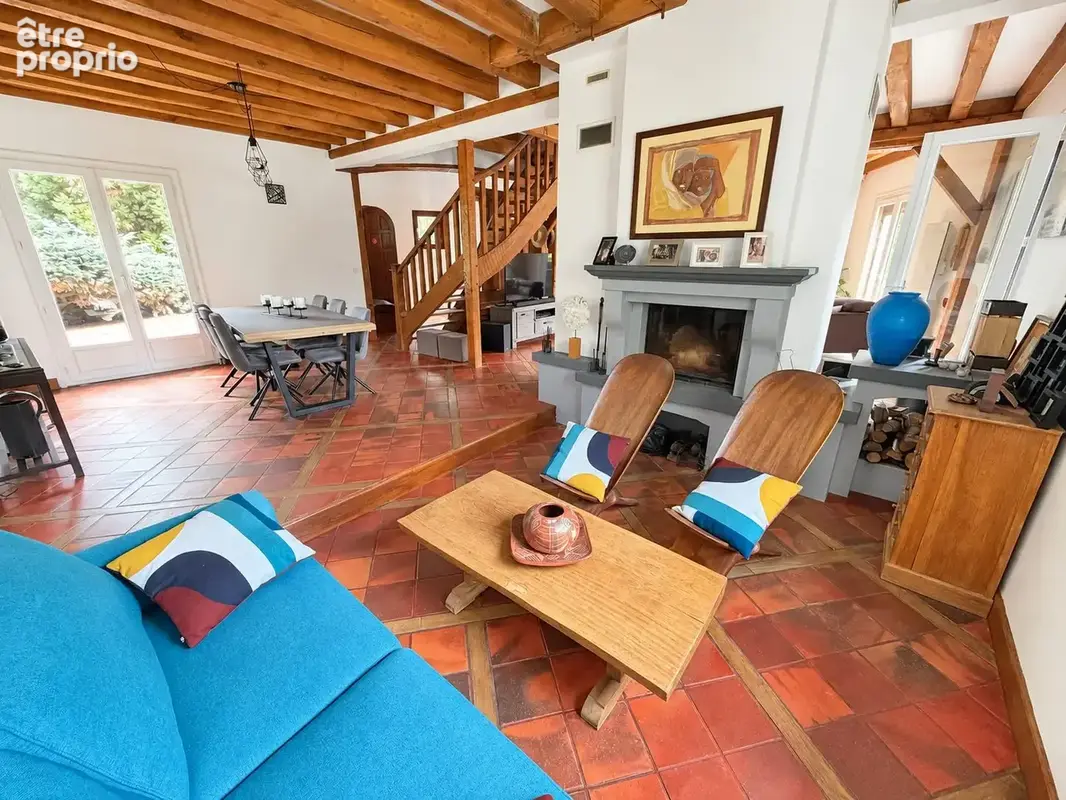 Maison 6 pièces 233 m² à vendre à Saint-Gondon (45500) - photo 4