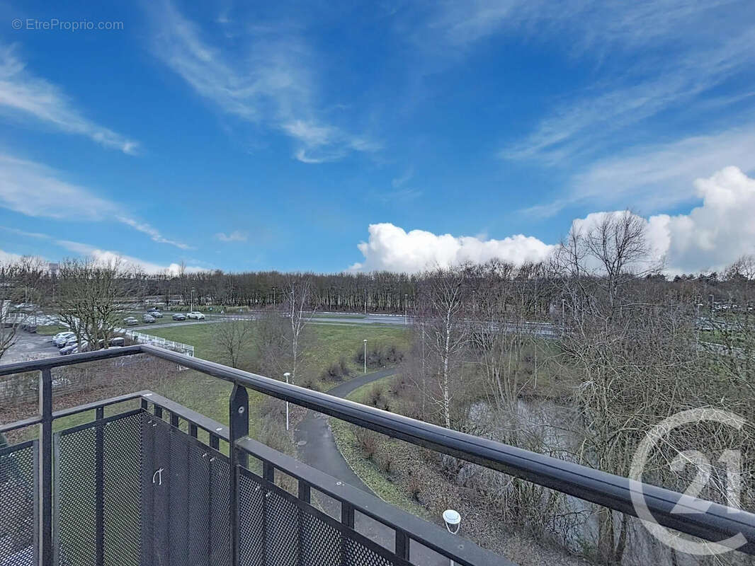 Appartement à MOISSY-CRAMAYEL