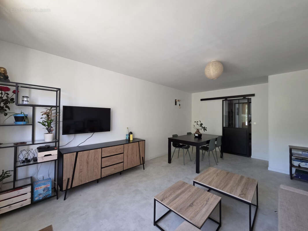 Appartement à VILLEFONTAINE
