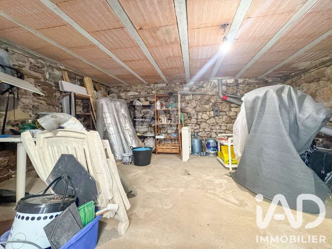 Maison 42 m² à Saint-Felix-De-Sorgues  - photo 9