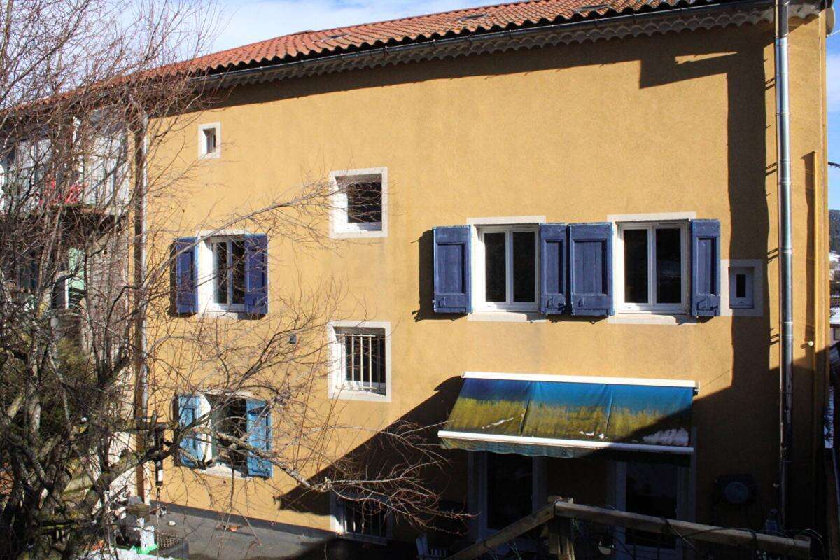 Maison  avec jardin , garage et appartement indépendant - photo 16
