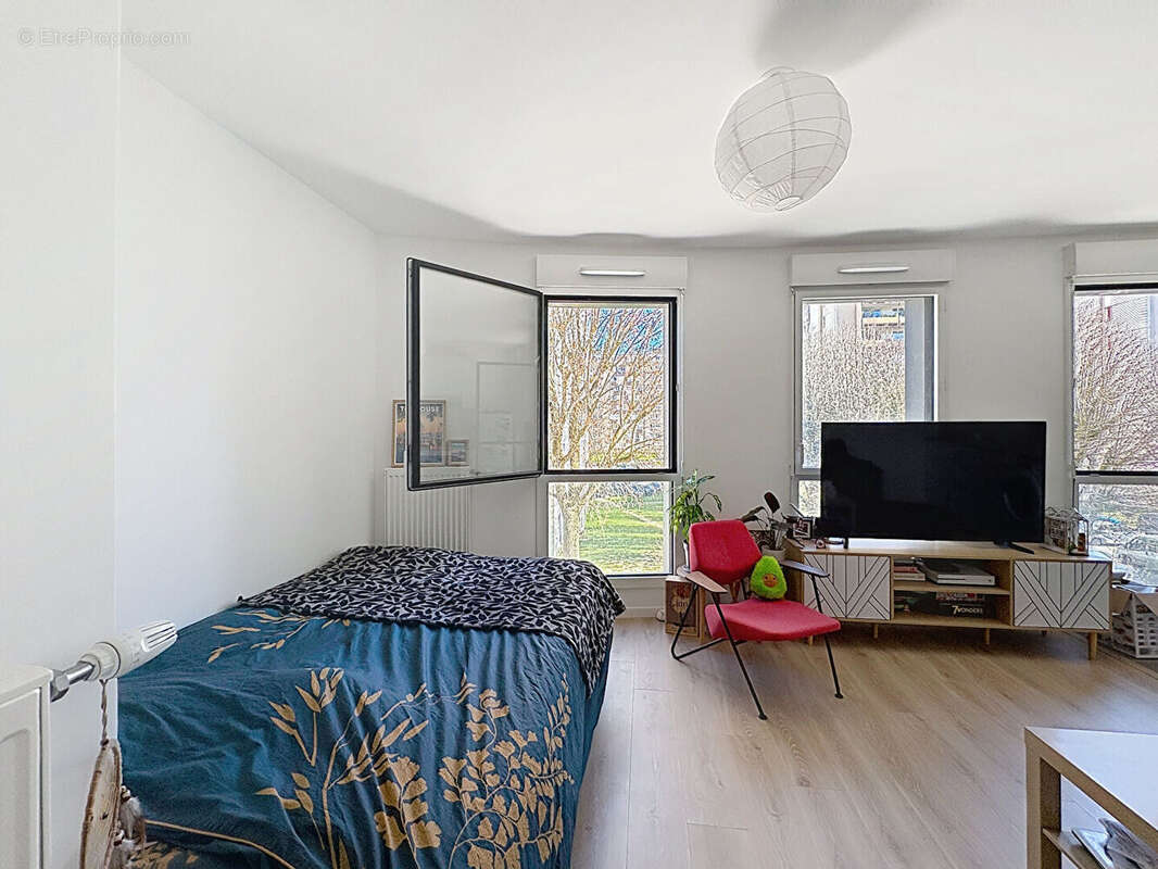 Appartement à ROMAINVILLE