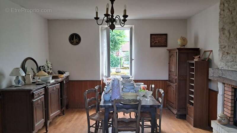 Maison à vendre 5 pièces Pechs de l'Espérance (24) - photo 3