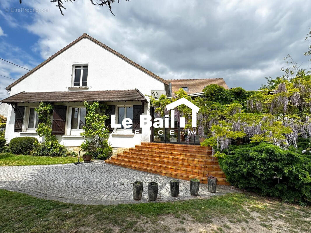 Maison à OSNY