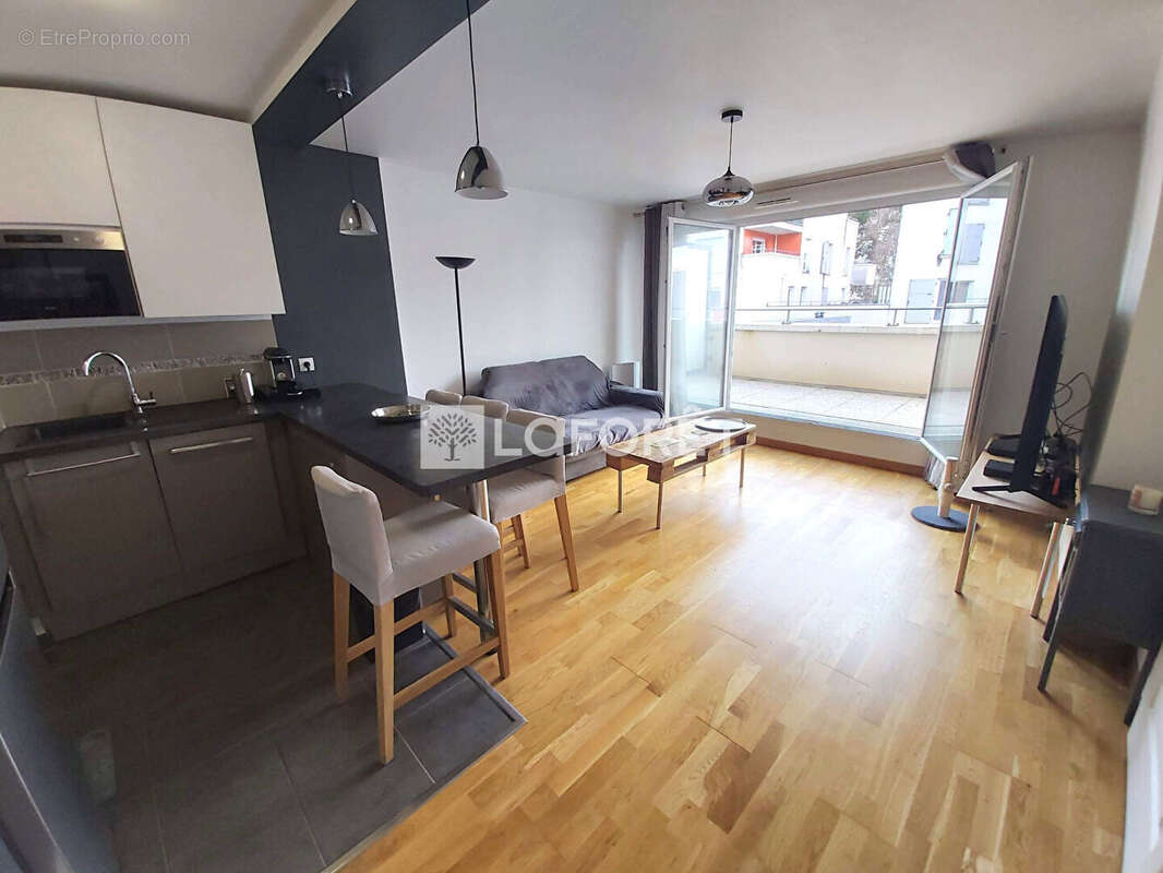 Appartement à VILLEMOMBLE