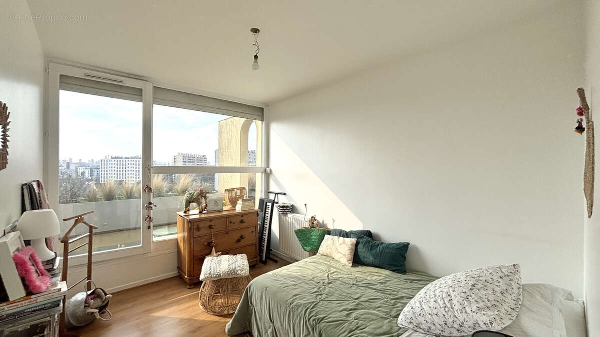 Appartement à EPINAY-SUR-SEINE