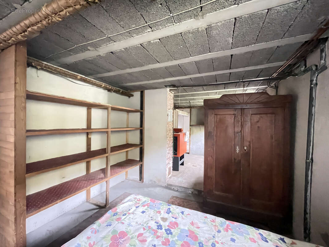 Maison à SAINT-PRIVAT