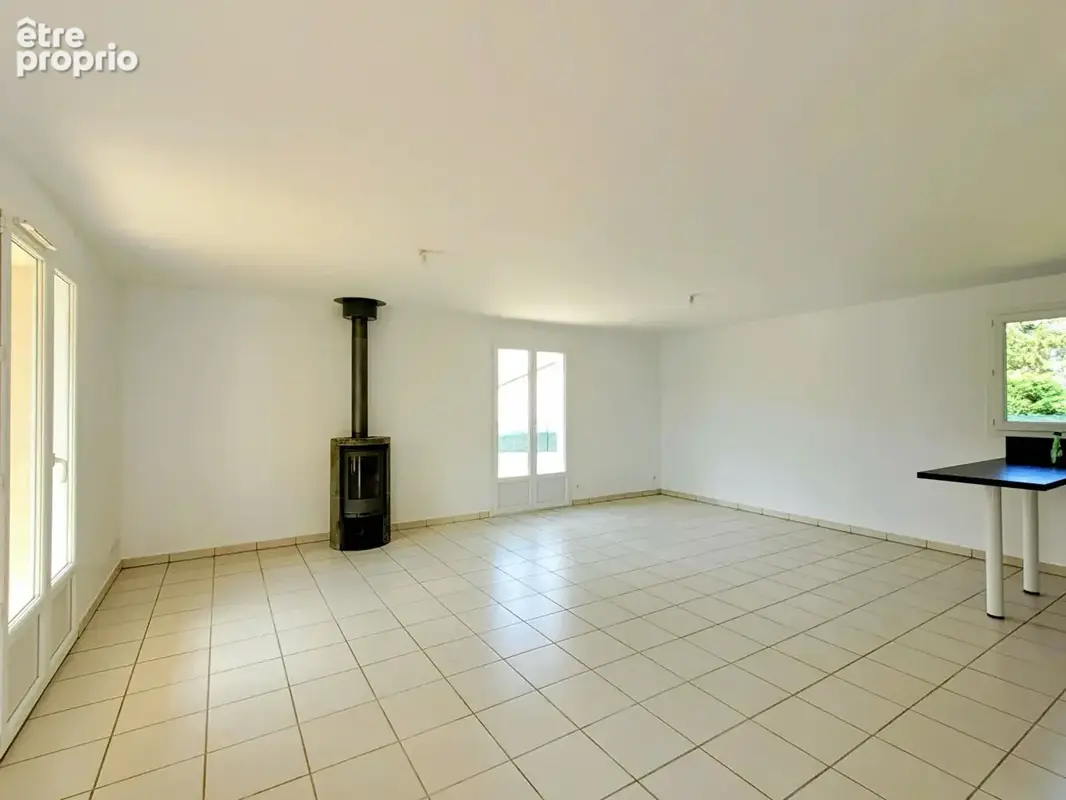 Maison Plain pied Beaulieu 90 m² sur 725 m² de terrain - photo 7