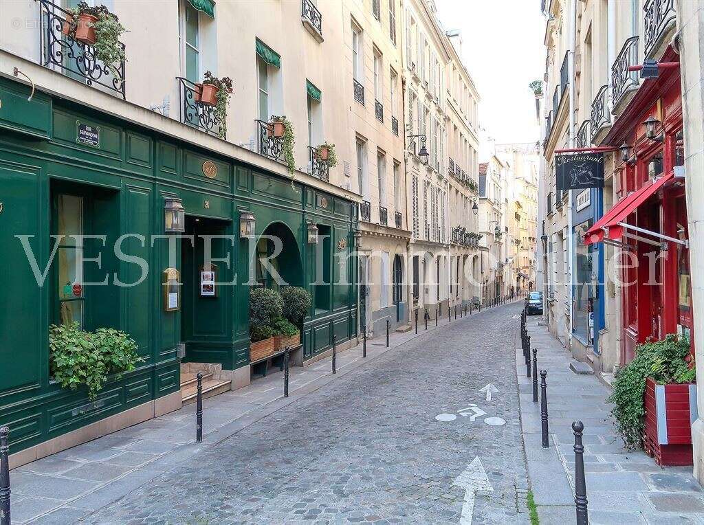 Appartement à PARIS-6E