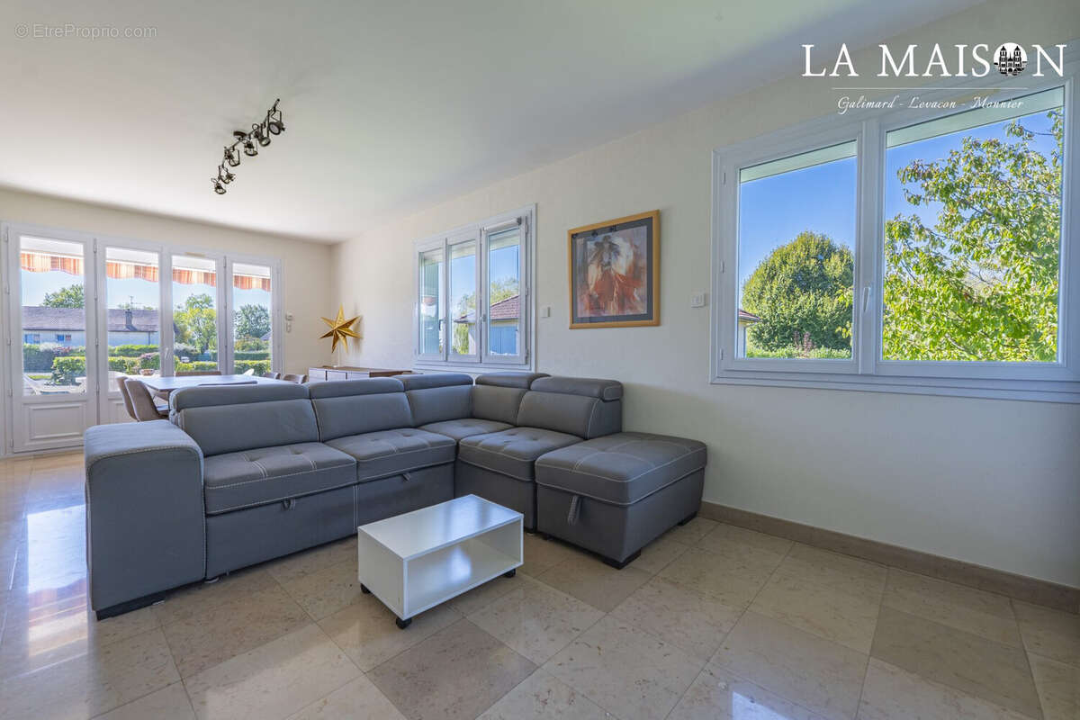 Maison à VAROIS-ET-CHAIGNOT