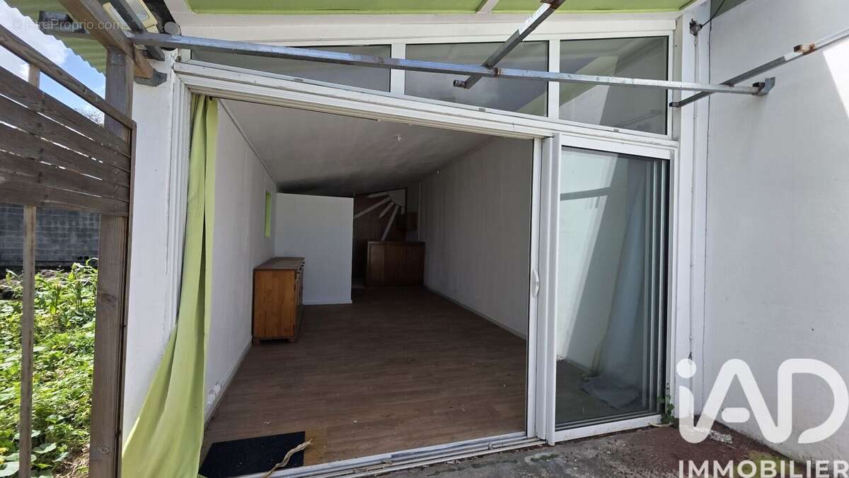 Photo 5 - Terrain à LE TAMPON