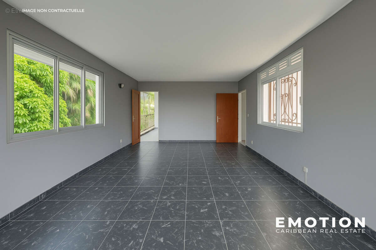 Maison à BASSE-TERRE