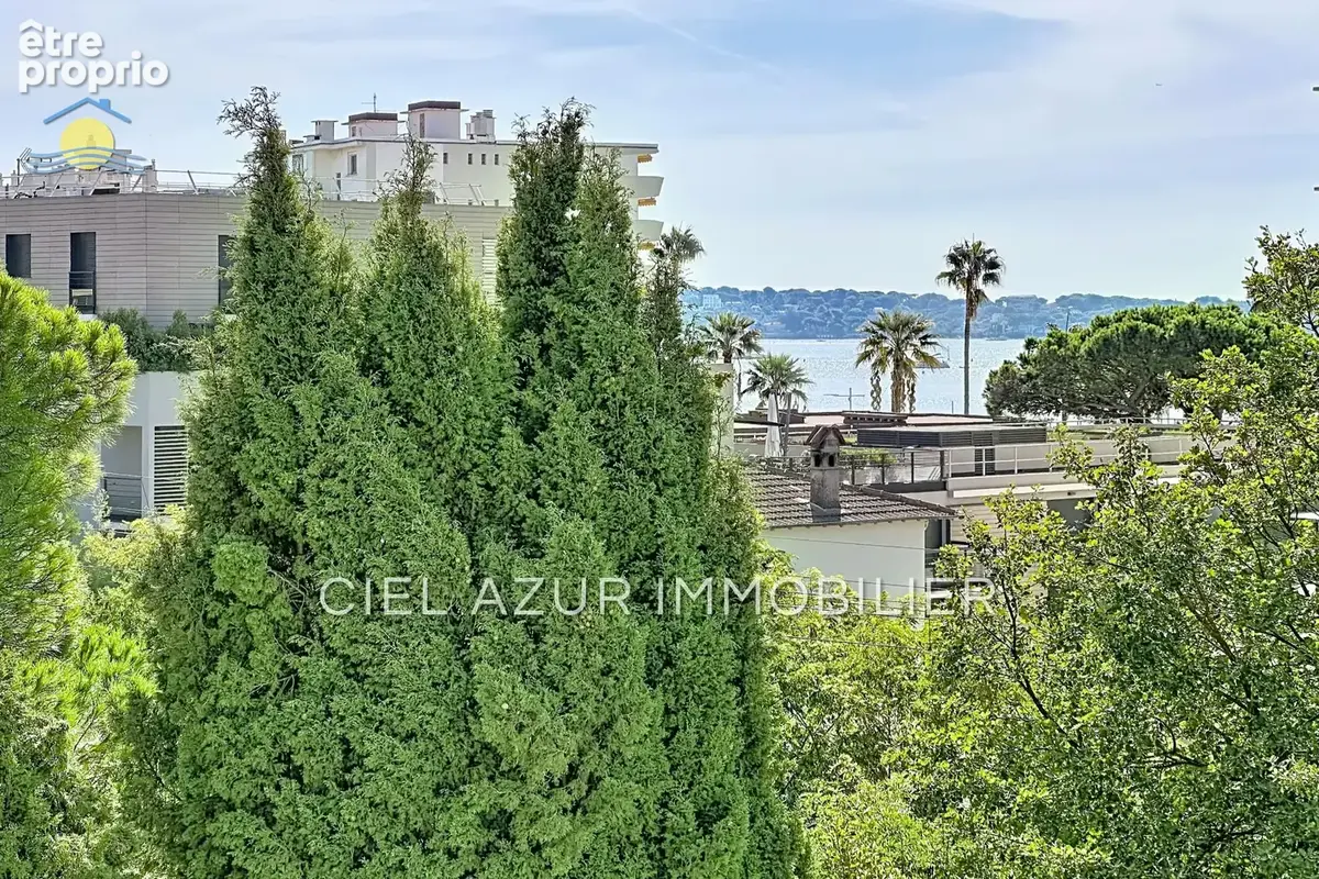 Photo Appartement à Antibes au prix de 370 000€