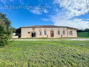 Maison à L&#039;ISLE-JOURDAIN