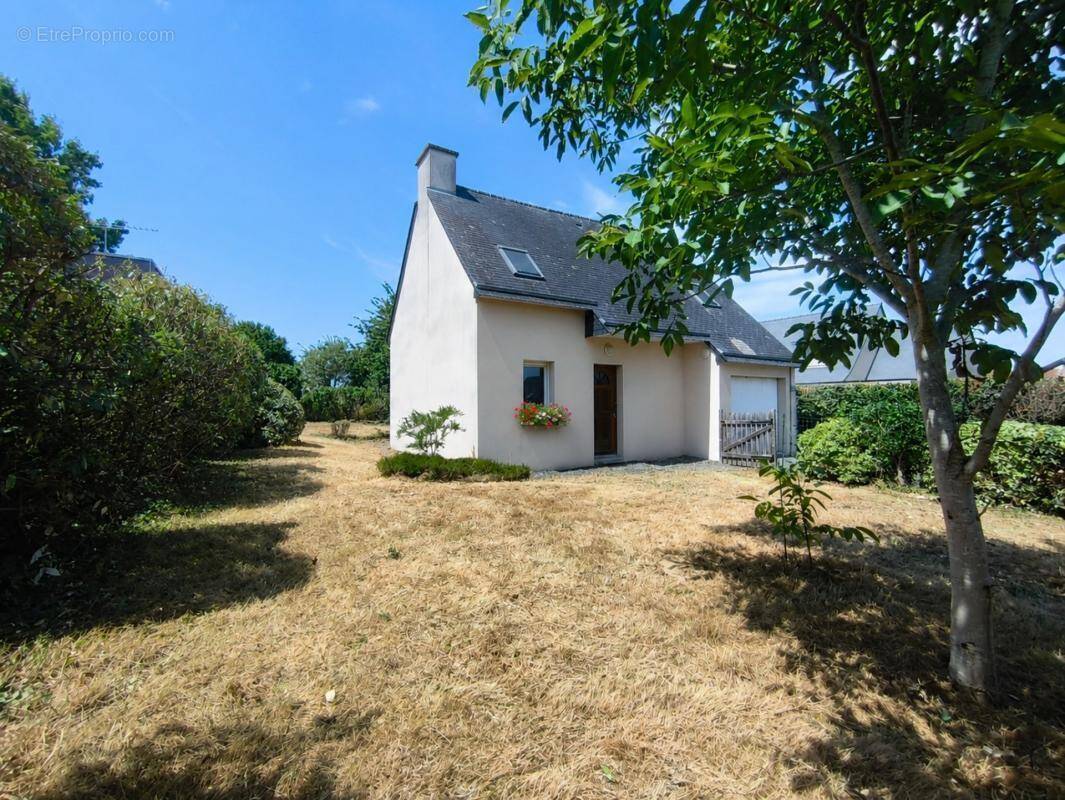 Maison à MESSAC