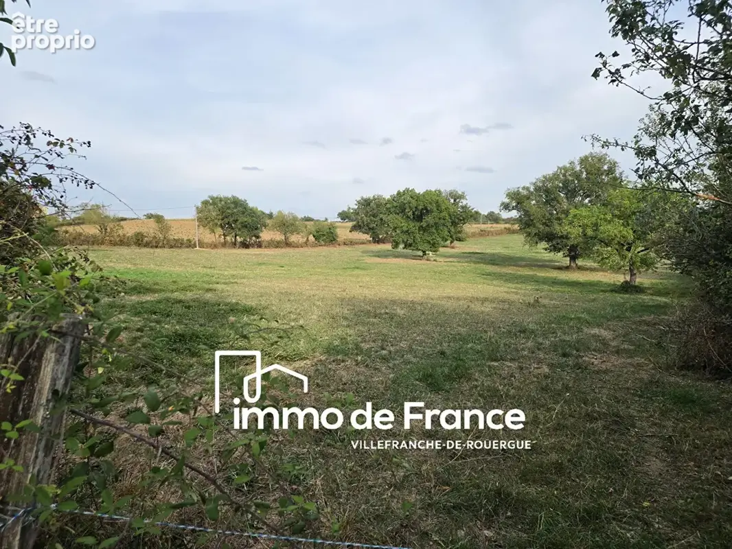 Corps de ferme en pierre à rénover avec 2,2 ha de terrain - photo 4