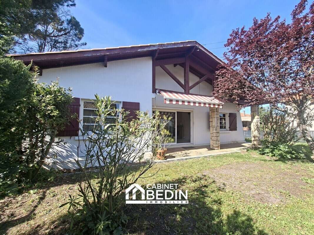 Maison 74 m² à Ares  - photo 2