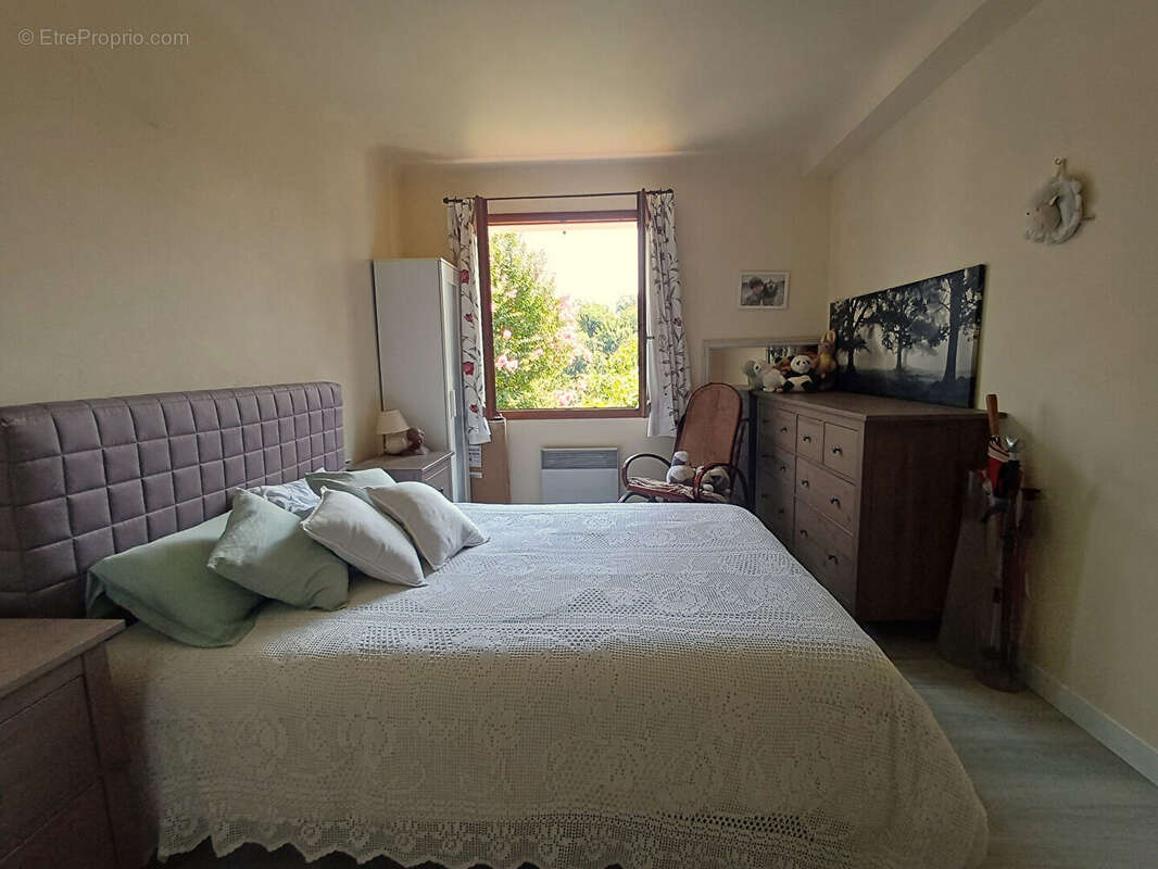 Maison Saint Pee Sur Nivelle 4 pièce(s) 110 m2 - photo 6