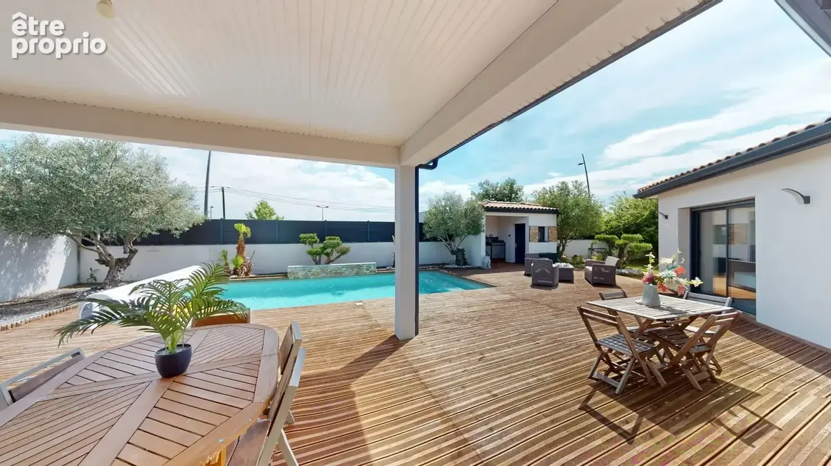 Maison 6 pièces 156 m² à vendre à Plaisance-Du-Touch (31830) - photo 2