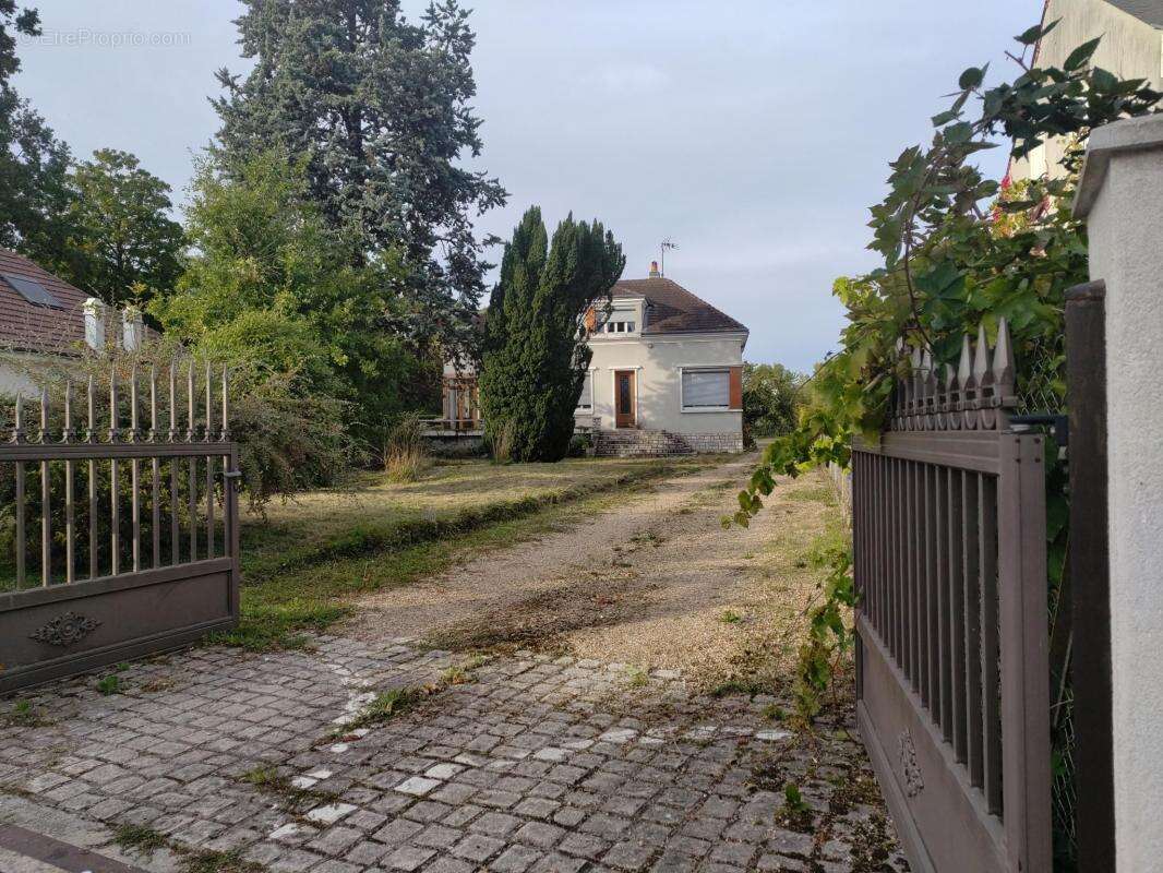 Maison à SAINT-JEAN-LE-BLANC