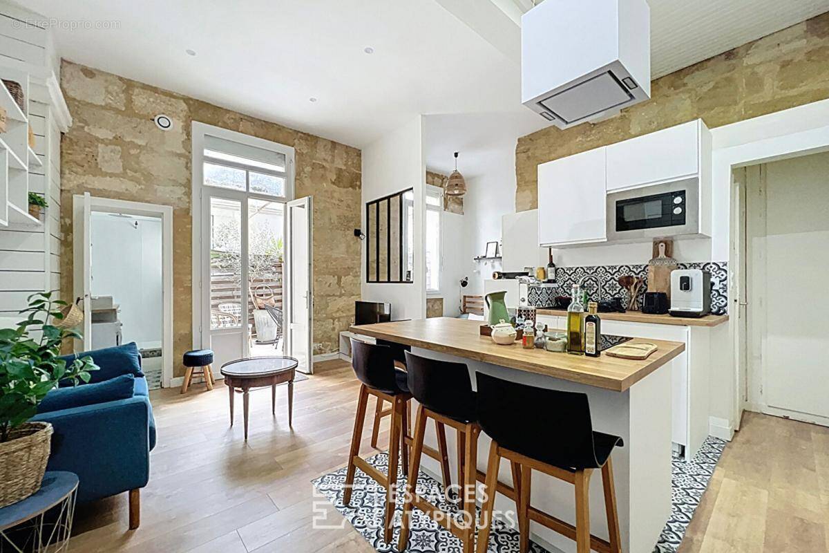 Appartement à BORDEAUX