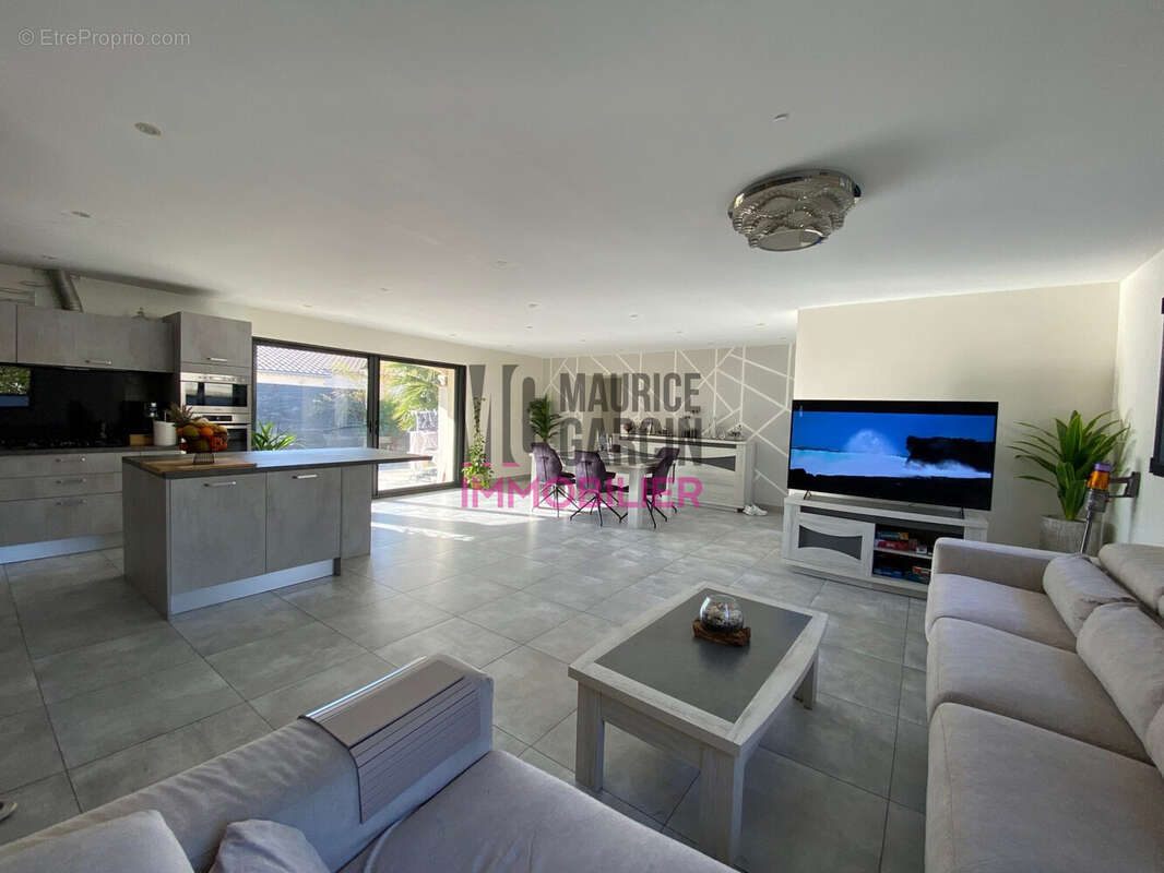 Maison à BEDARRIDES