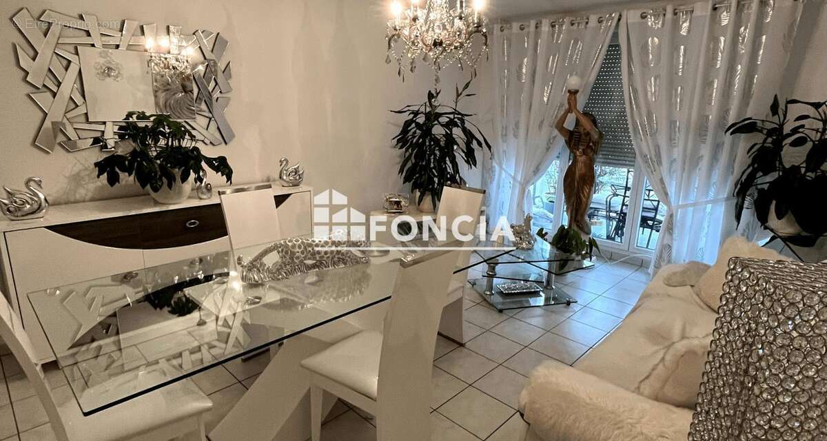 Appartement à ERSTEIN